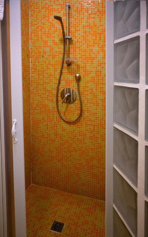 Casa "Kapri" Da Eva - Salerno Centro Con Self Check-In Apartment Ngoại thất bức ảnh